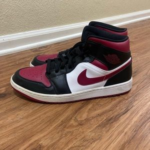Maroon Jordan 1 Mid, Size 13,
